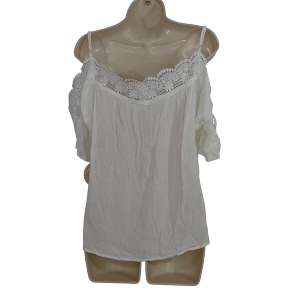 Gypsies and Moondust White Off-Shoulder Lace Trim Top Women Size L Summer FLAW - Picture 3 of 9